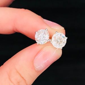 4.46ct diamond earrings